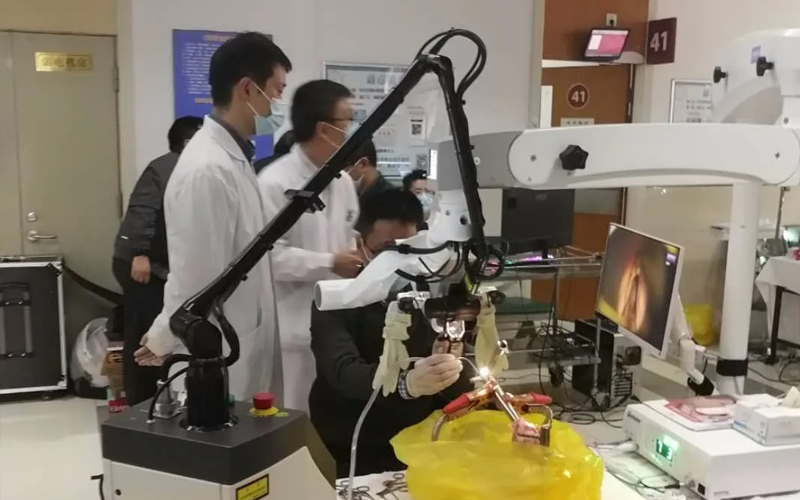 第四届上海市中西医结合第四届学会耳鼻喉咽喉科